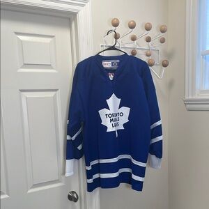 CCM - Toronto Maple Leafs Classic Hockey NHL Jersey - Blue - XL